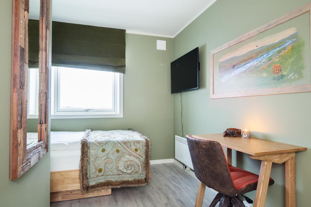8 Seasons Hotel Varangerbotn Dış mekan fotoğraf