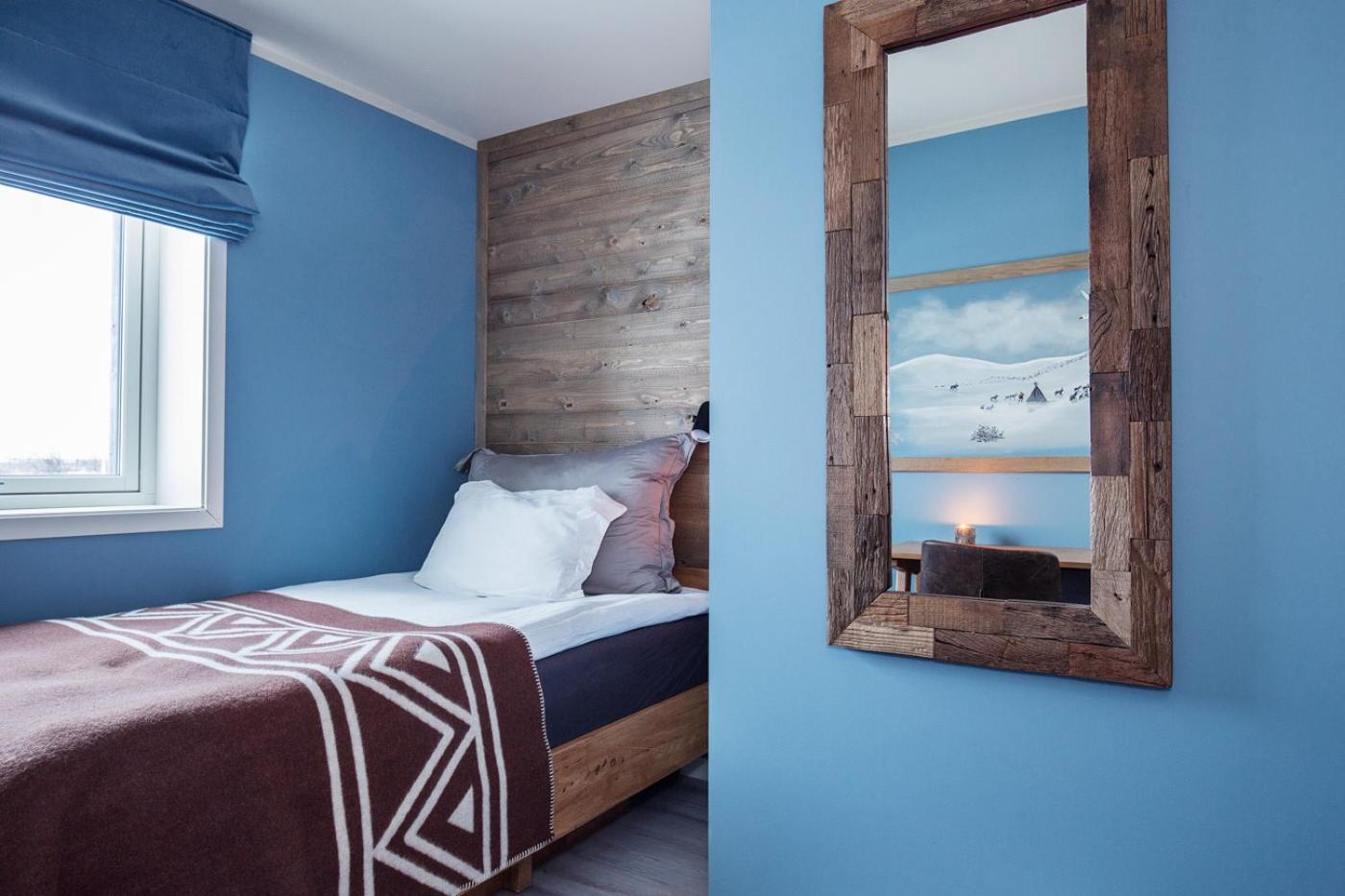 8 Seasons Hotel Varangerbotn Dış mekan fotoğraf